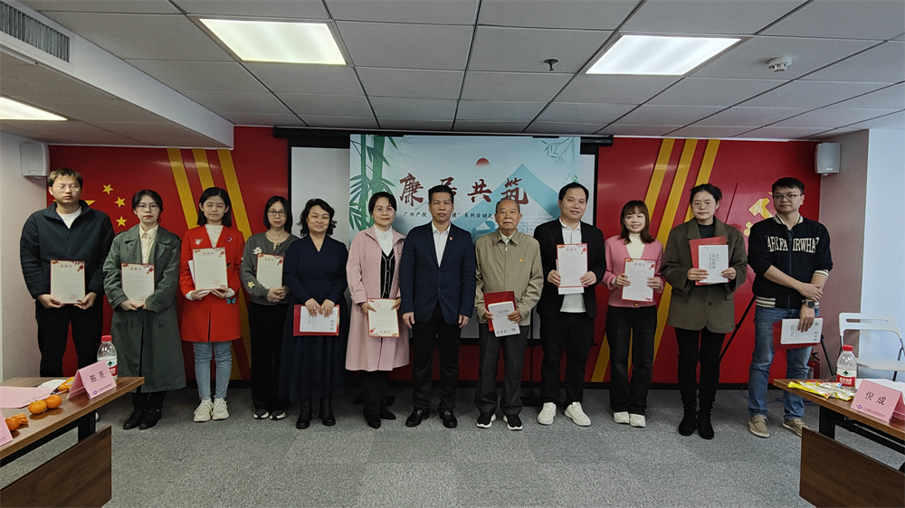 ǿҷ罨 ߡݲͶί֯չ๲ӹ ̸